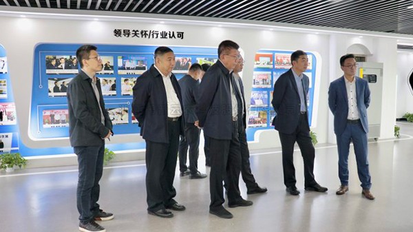长春市政府副市长曹武一行莅临樱桃APP免费下载调研交流
