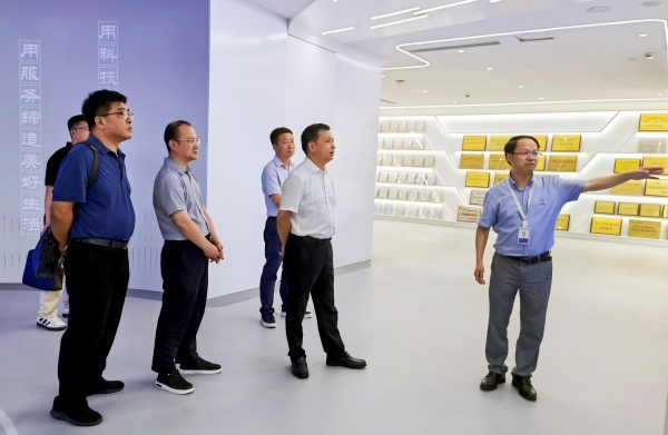 拱墅区人大常委会党组书记、主任鲍一飞带队走访樱桃APP免费下载