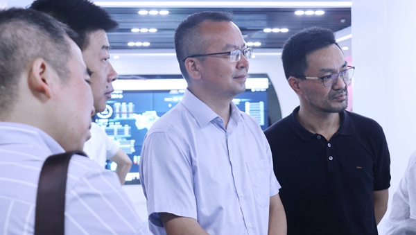 杭州市科技局局长赵喜凯一行莅临樱桃APP免费下载考察调研2