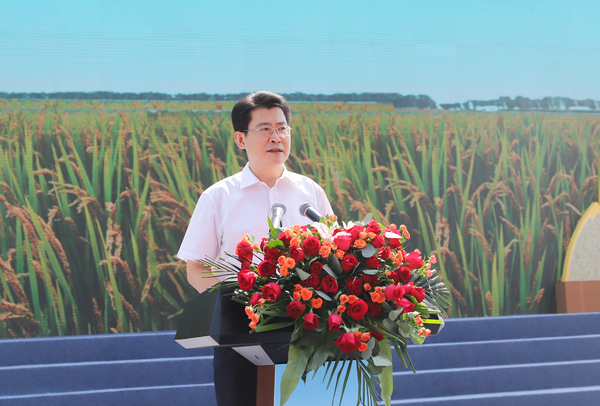 萍乡市委副书记、市长刘烁致辞